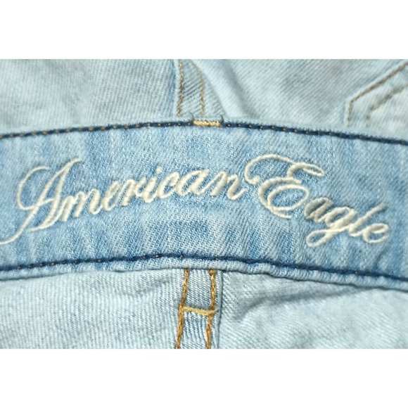 American Eagle Jeans Womens Size 16 Thrashed Ripped Destroyed Light Blue Denim - Picture 11 of 13